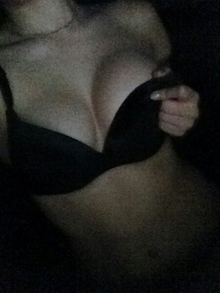 Можно ли попросить девушку по вызову сделать медленный и нежный минет?